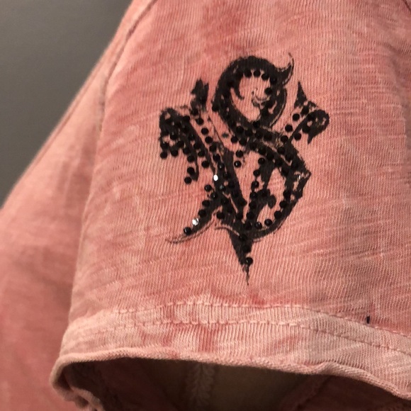 Muted rose colored fleur de lis tunic - Picture 12 of 12